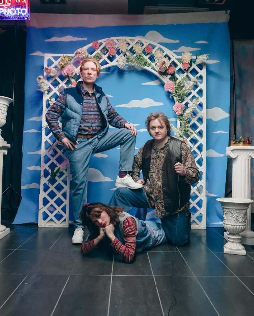 Taylor swift opaliite music video photo scene lewis Capaldi 