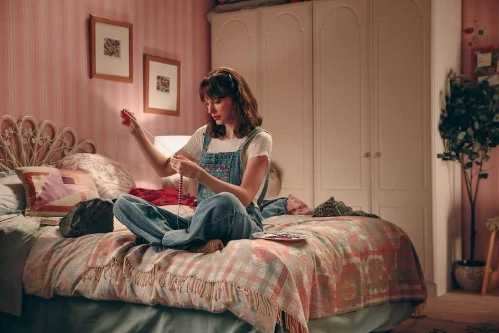 Taylor swift opaliite music video 